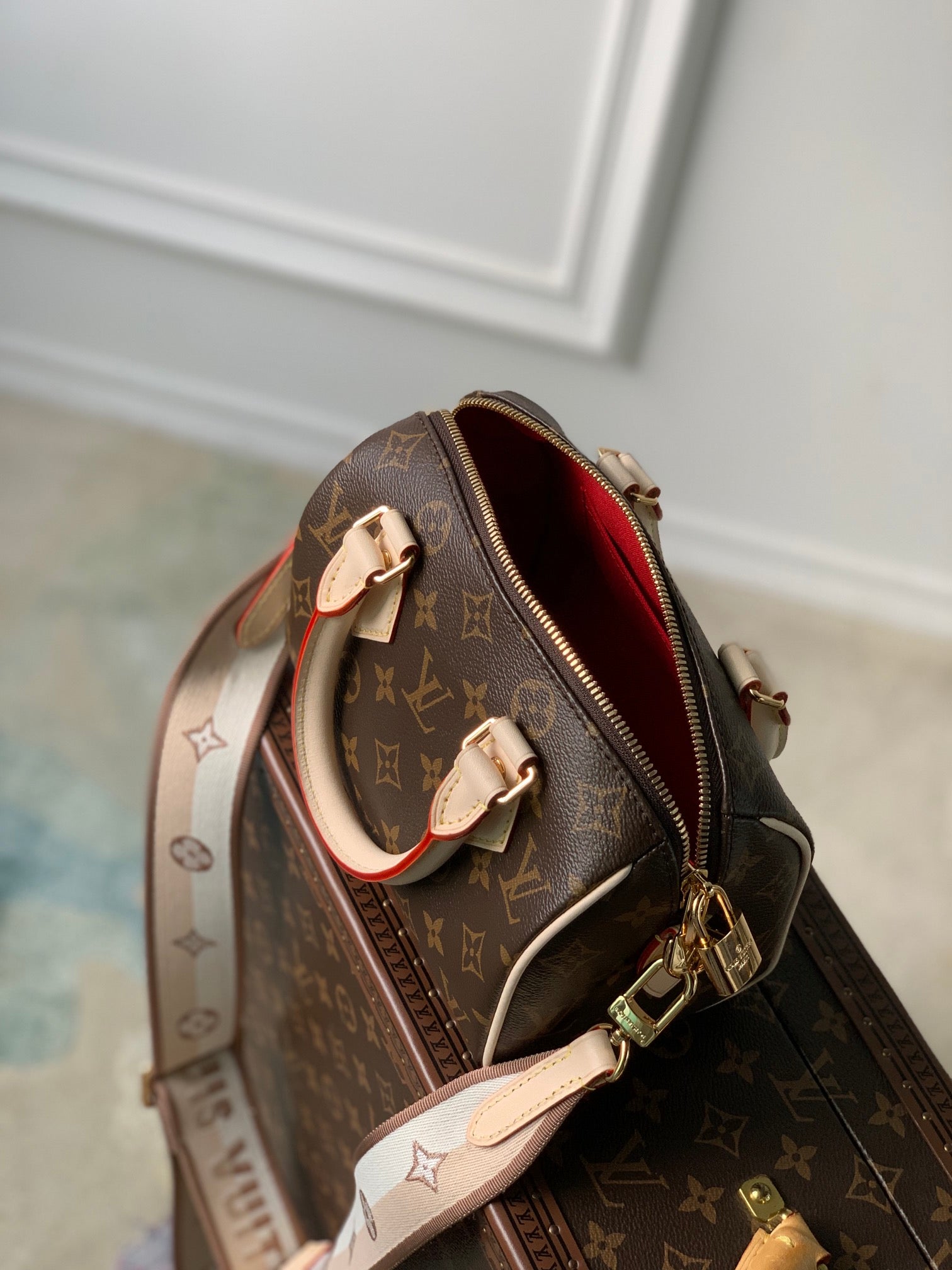 Louis Vuitton Speedy Bandouli¨¨re 20 Monogram Beige Strap - 20.5 x 13.5 x 12.0 cm mysite