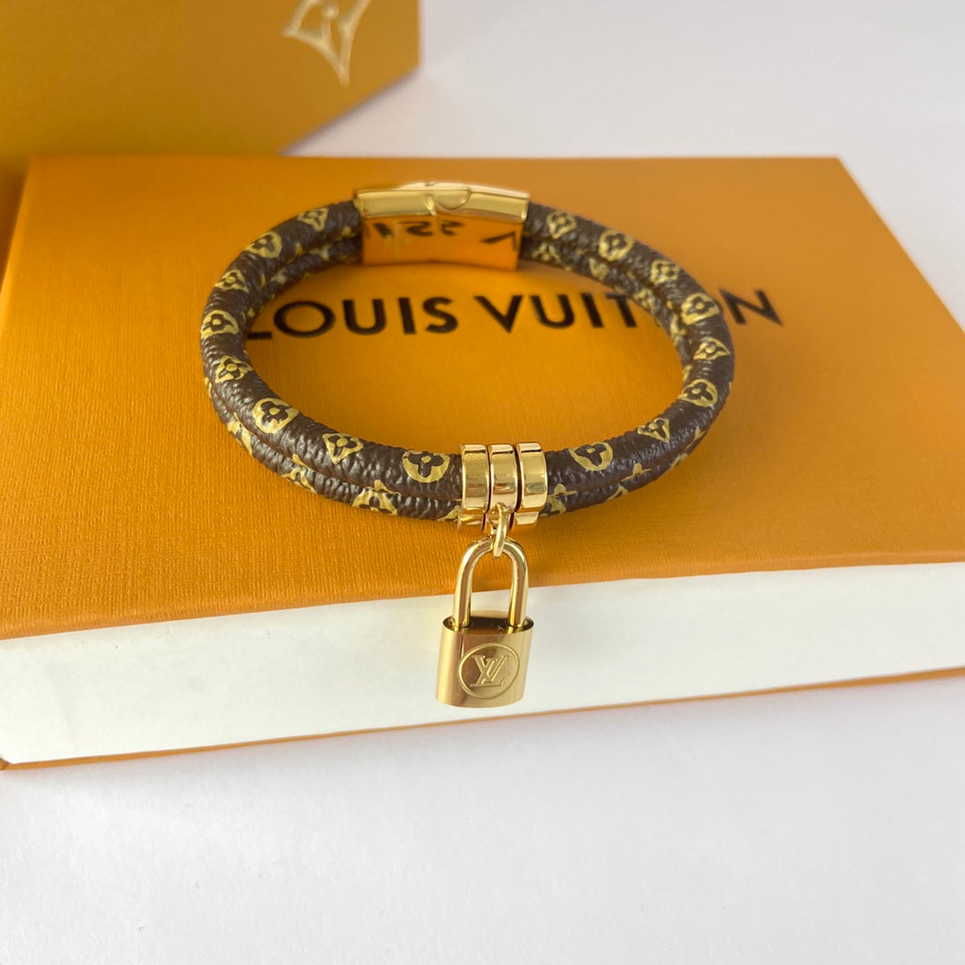 Lock Pendant Double Layer Leather Bracelet mysite