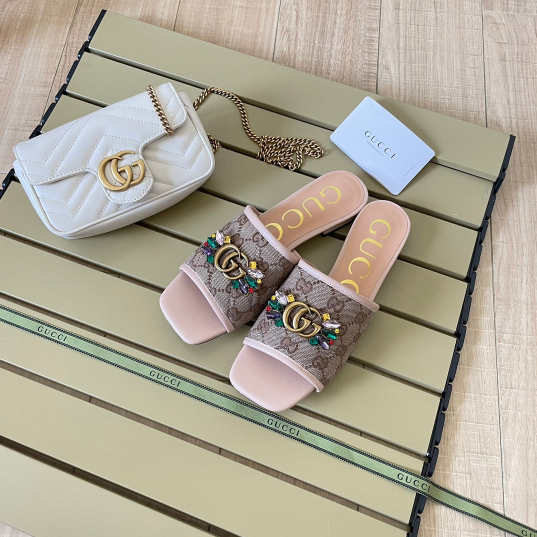 Vintage Embossed Canvas Slippers mysite