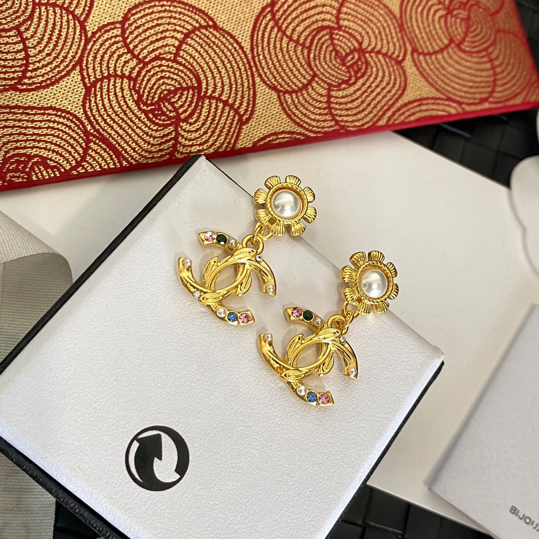 Trendy Gold Floral Earrings mysite