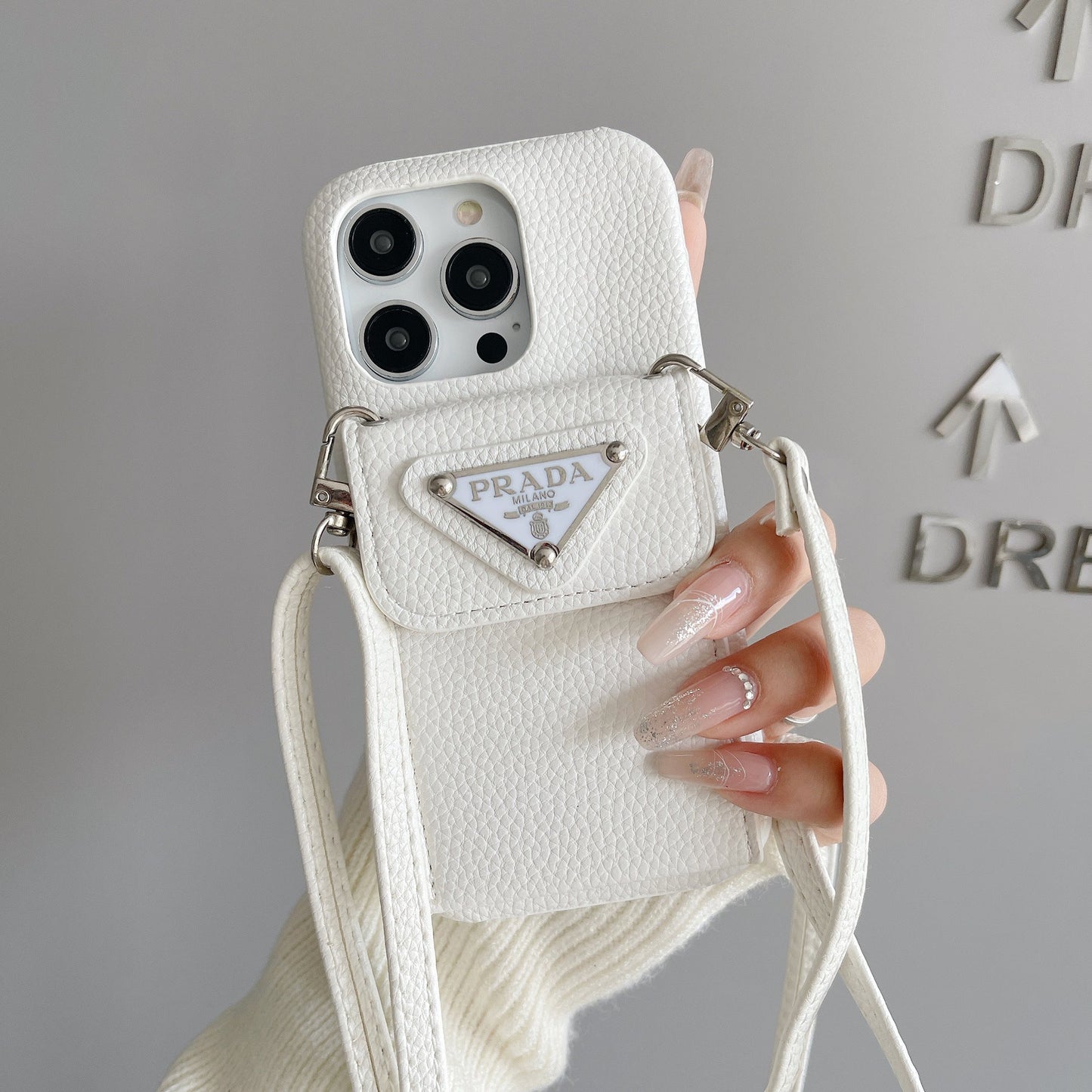 Pra Card Holder Chain iPhone Case mysite