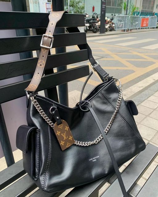 Louis Vuitton CarryAll Cargo handbag mysite