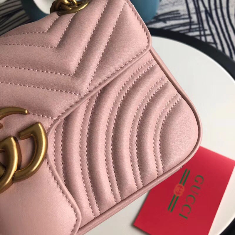 Gucci Marmont matelass¨¦ shoulder bag in Pink mysite