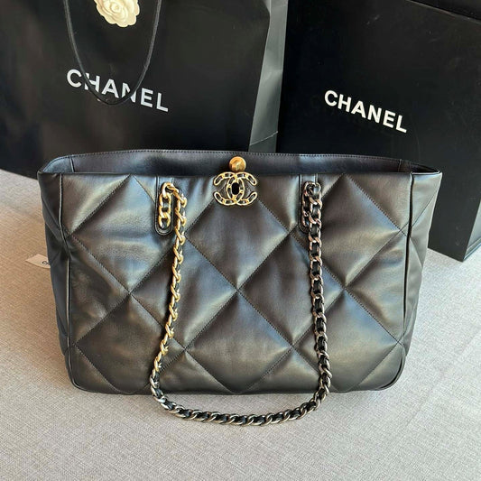 Chanel 19 Shopping Bag 41 Black Lambskin 24 x 41 x 10 cm mysite