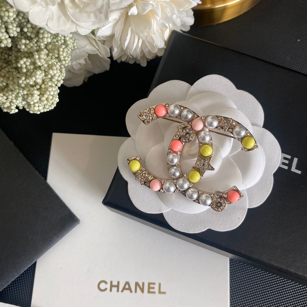 Lucky 5 Stars Colored Brooch mysite