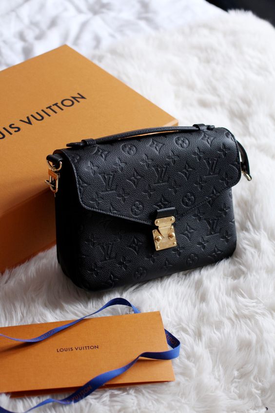 Louis Vuitton Pochette Metis Bag mysite