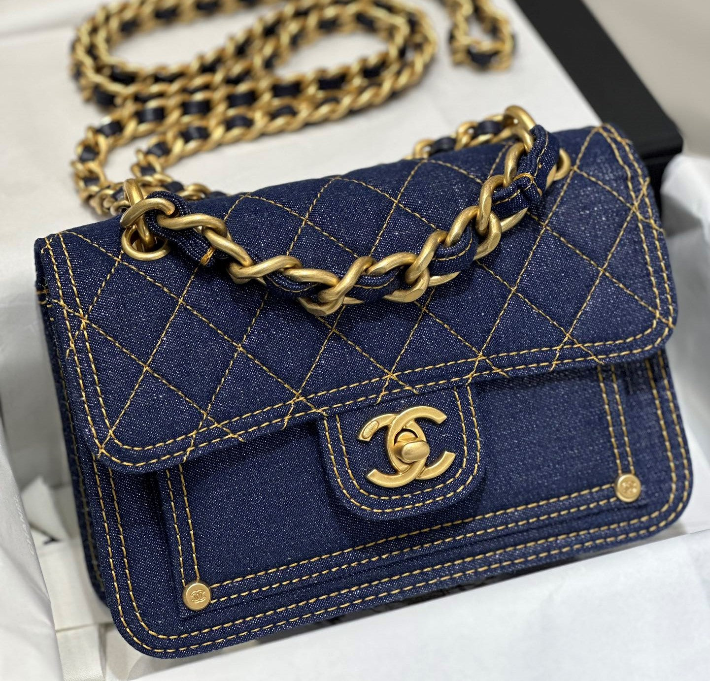 Chanel Flap Denim Blue Bag - 19x14x5cm mysite