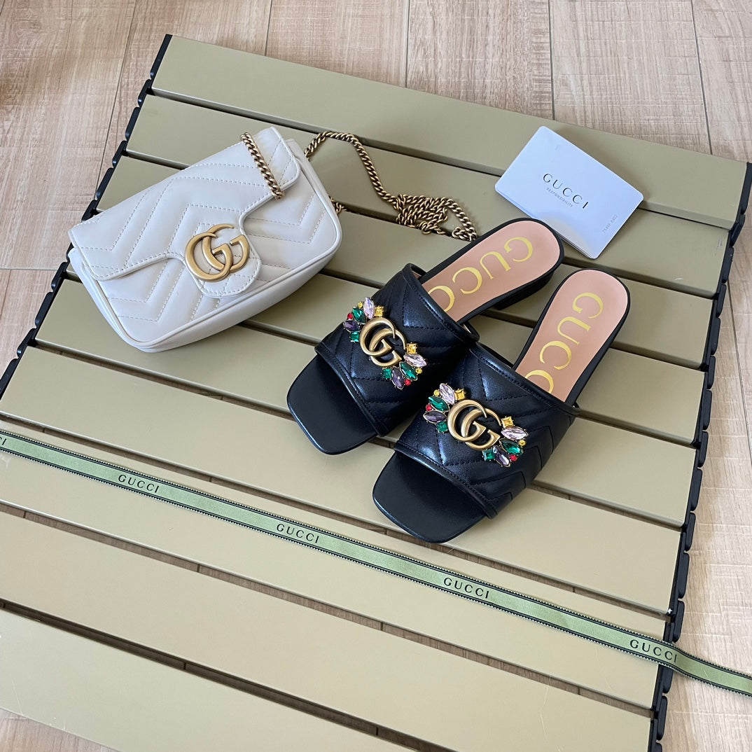 Vintage Embossed Canvas Slippers mysite