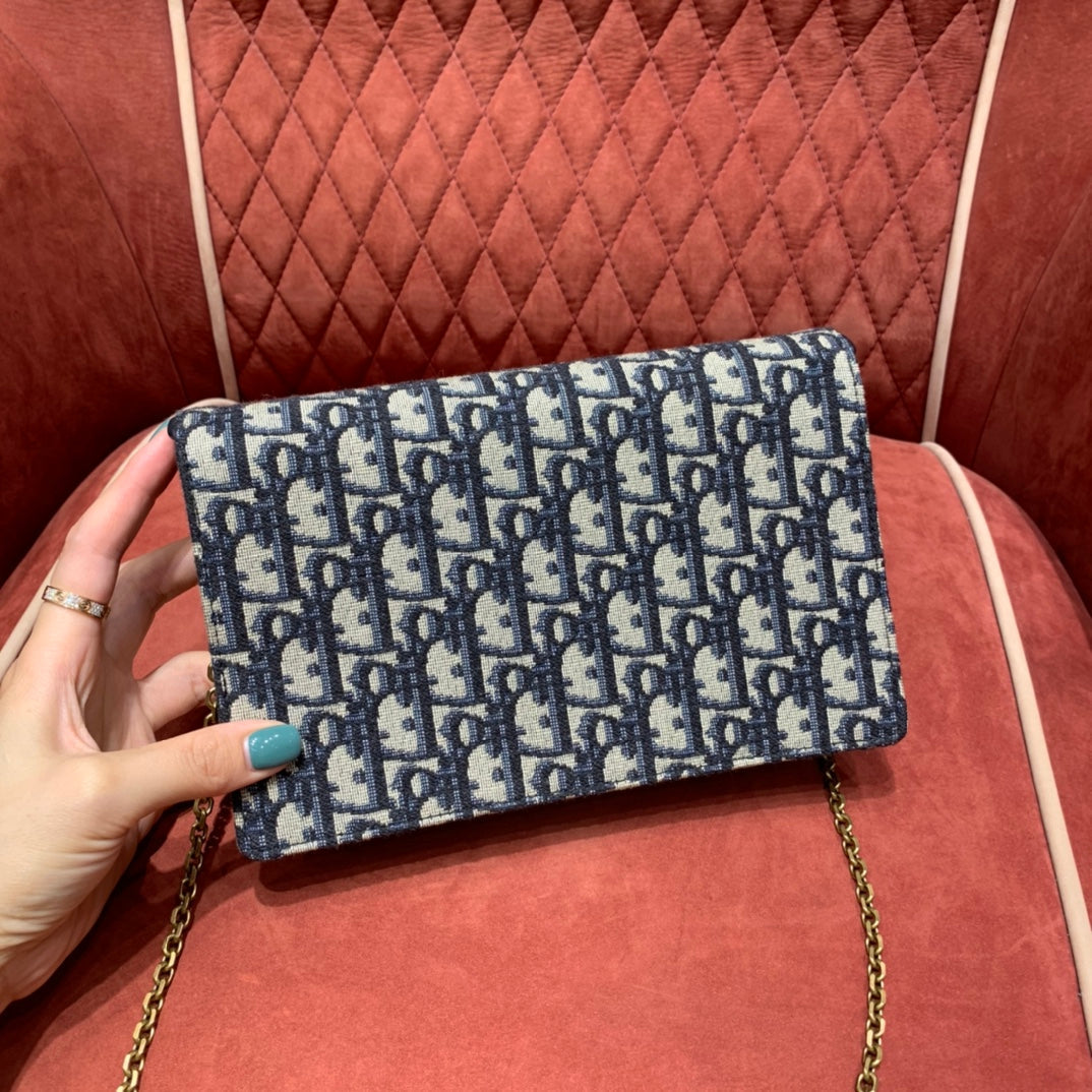 Dior Saddle Pouch Blue Dior Oblique Jacquard - 22 x 14.5 x 4.5 cm mysite