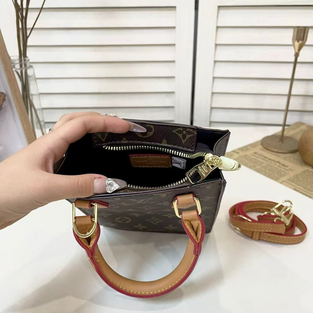 Luxe Texture Leather Handbag  009 mysite