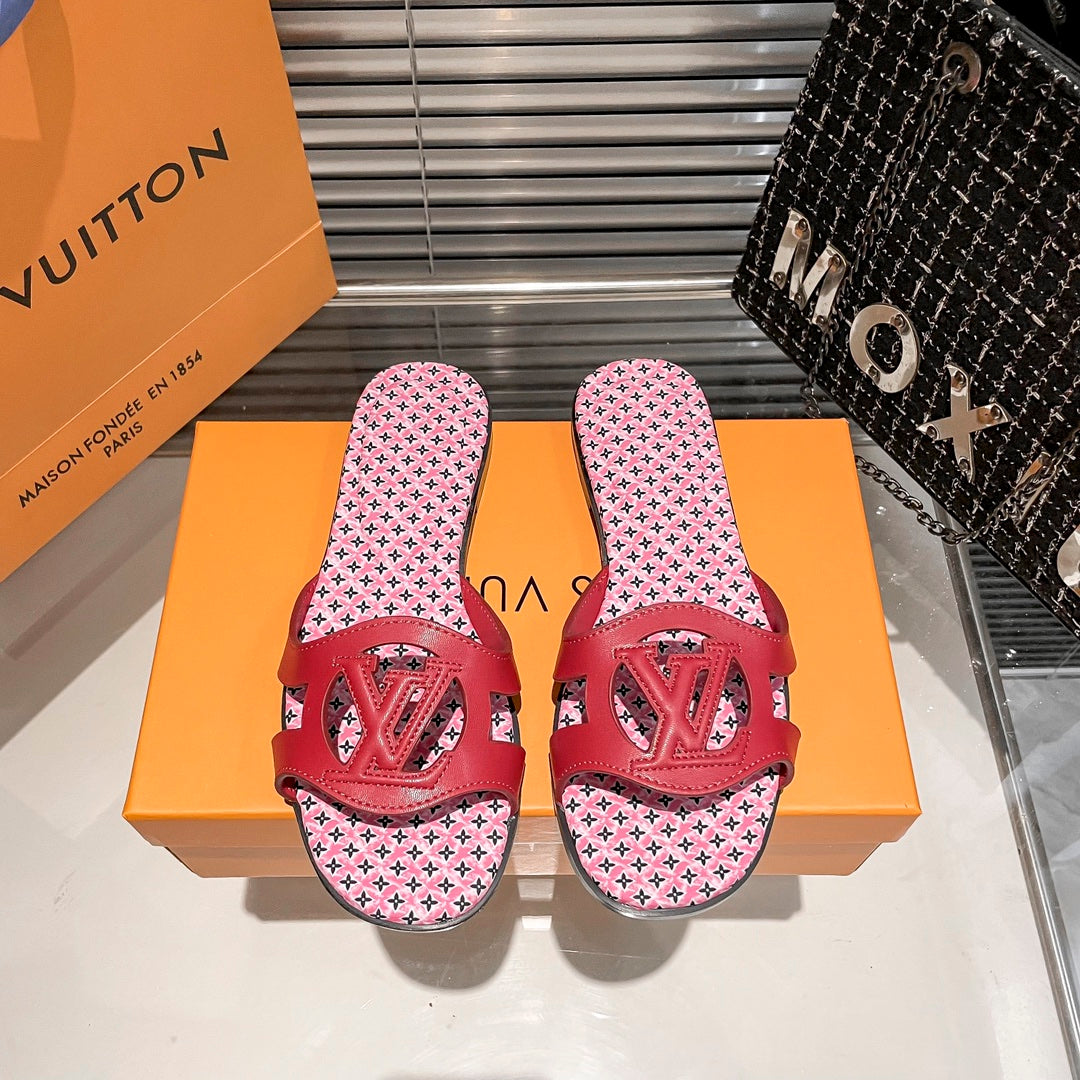 Cutout Letter Printed Slippers mysite