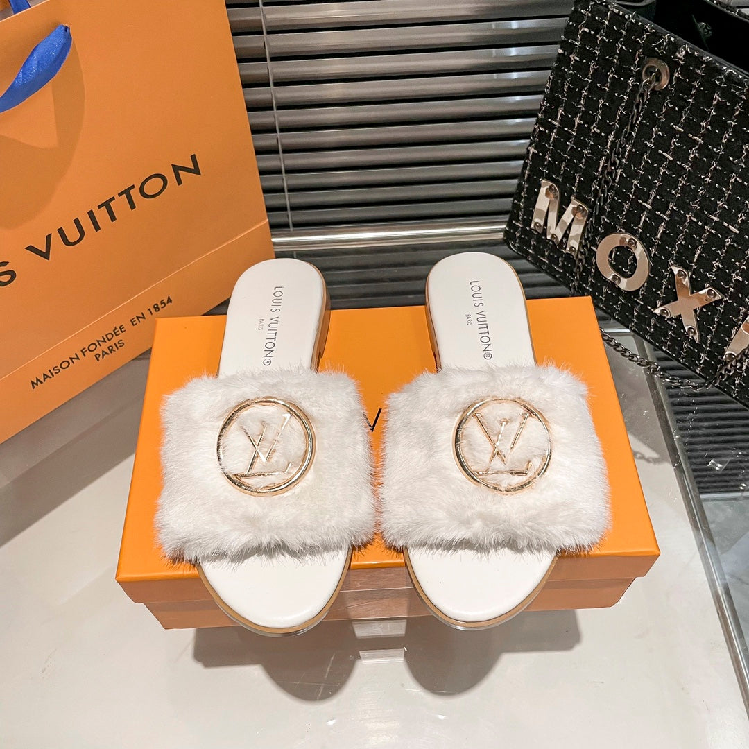 Fur Lock It Sandals mysite