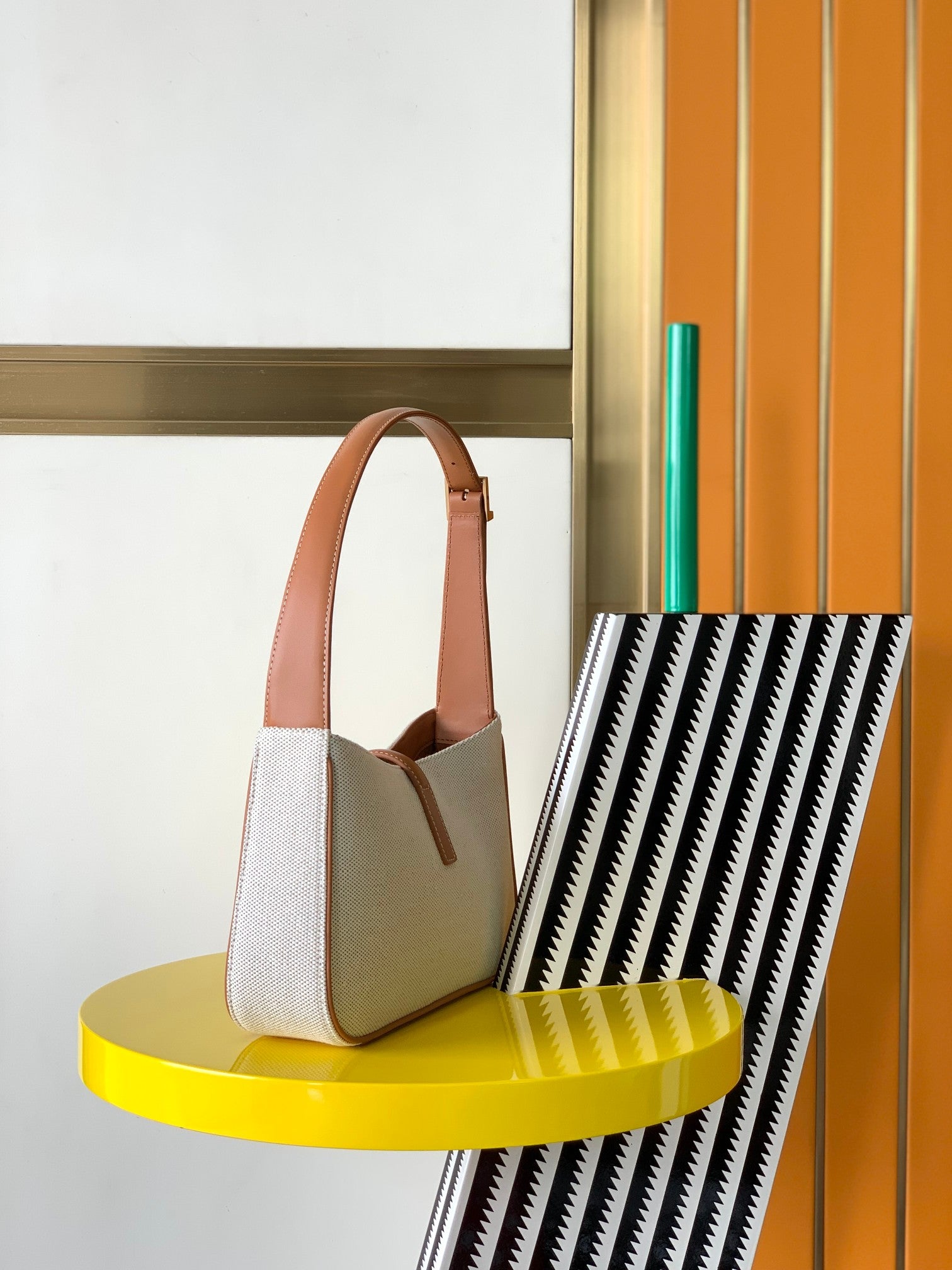 YSL LE 5 ¨¤ 7 in canvas and leather - 23 X 16 X 6.5 CM mysite