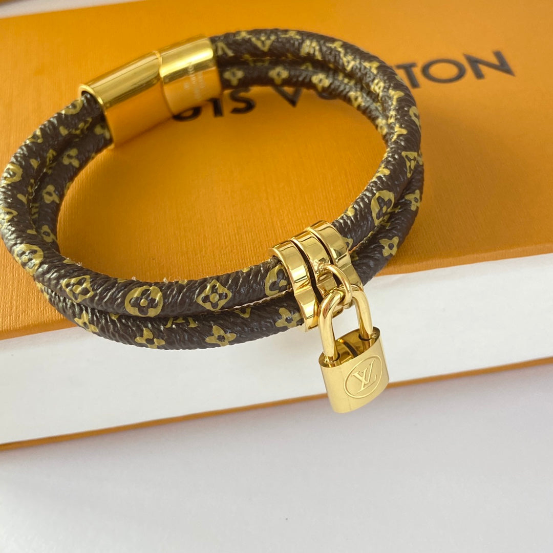 Lock Pendant Double Layer Leather Bracelet mysite