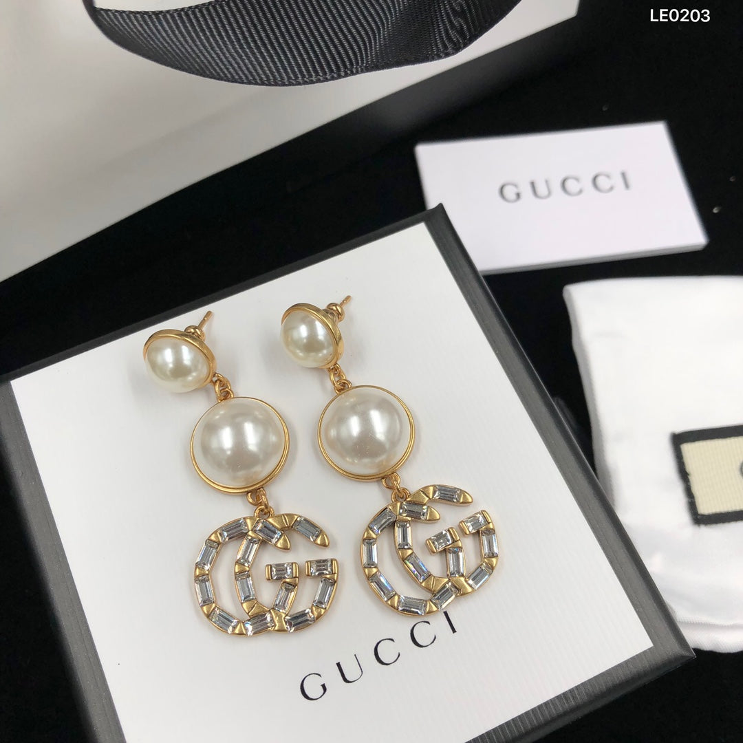 Elegant Pearl Crystal Earrings mysite