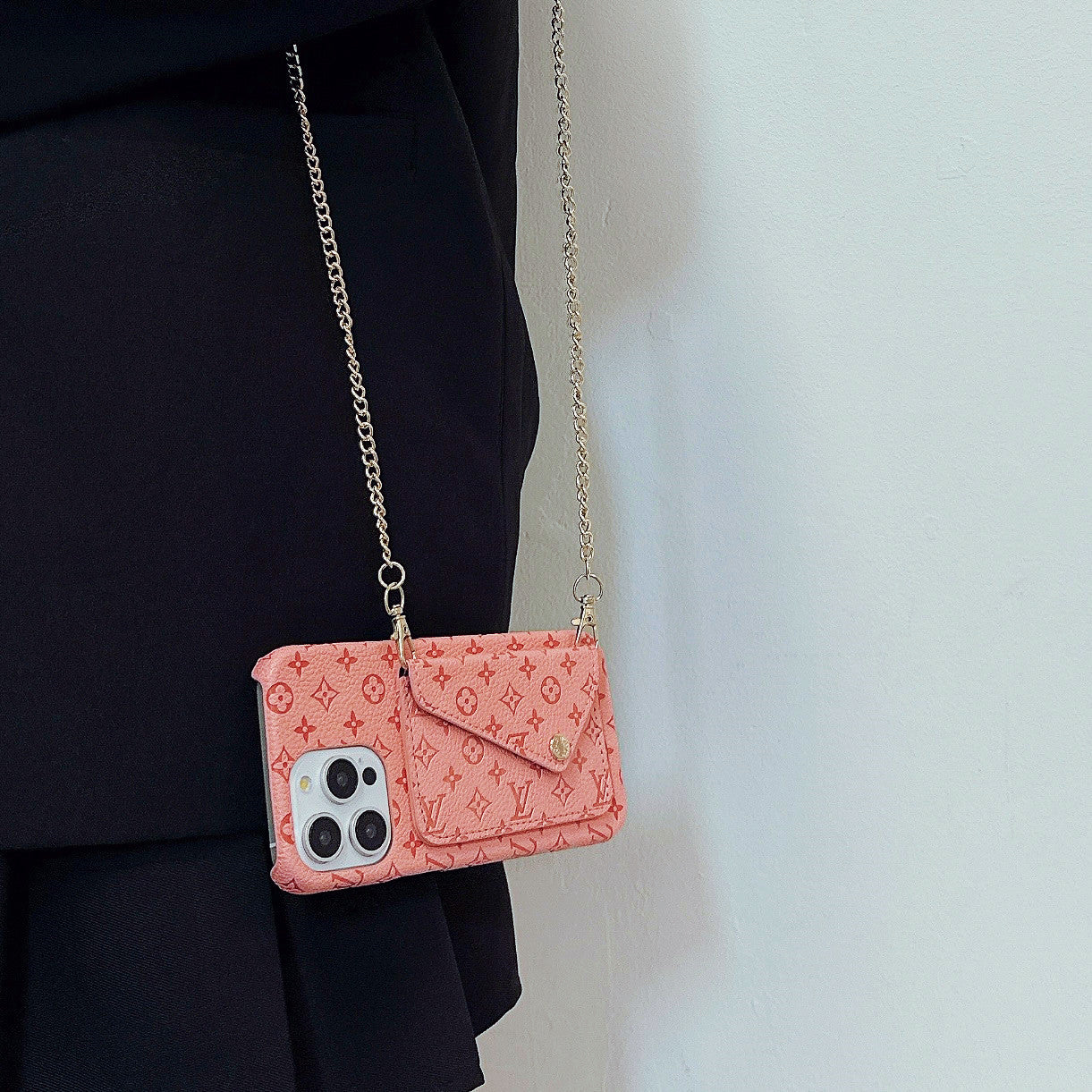 Lou Chain iPhone Case mysite