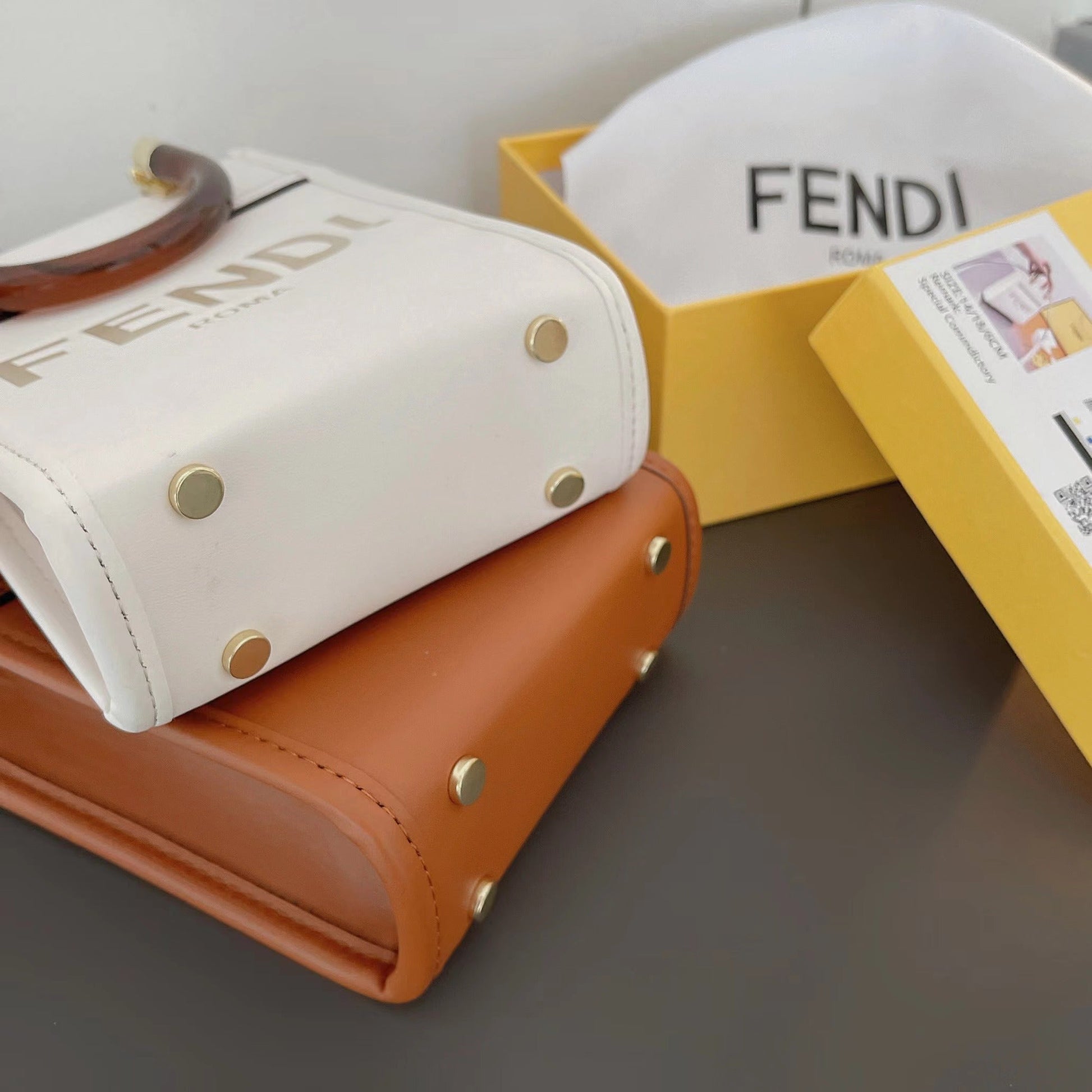 Classic Tote Bag With Crossbody-1-2 mysite