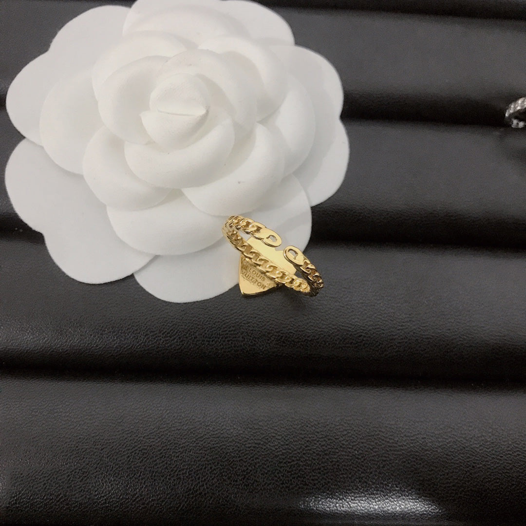 Fashion Diamond Heart Open Ring mysite