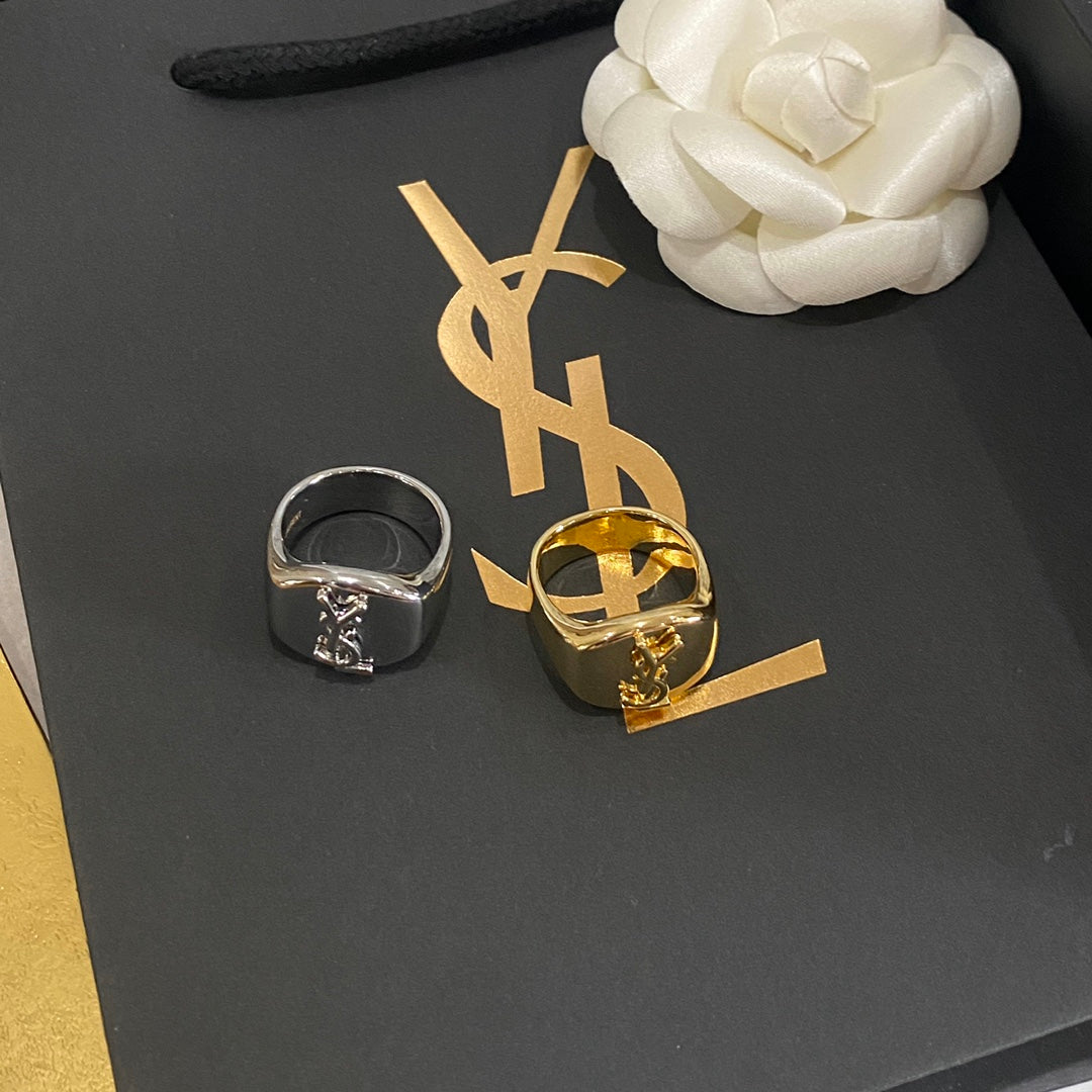 Elegant Letter Logo Closure Ring mysite