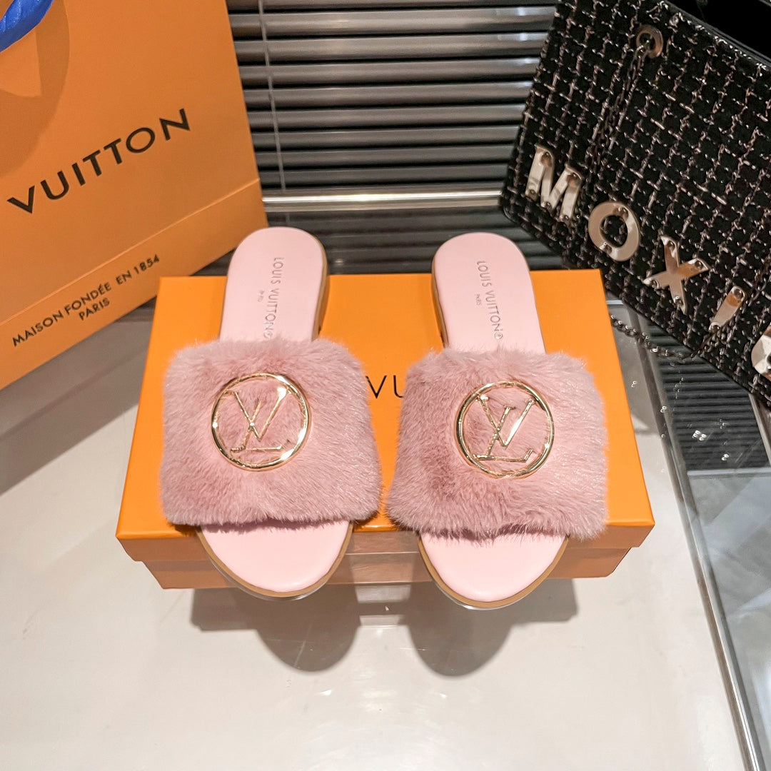 Fur Lock It Sandals mysite