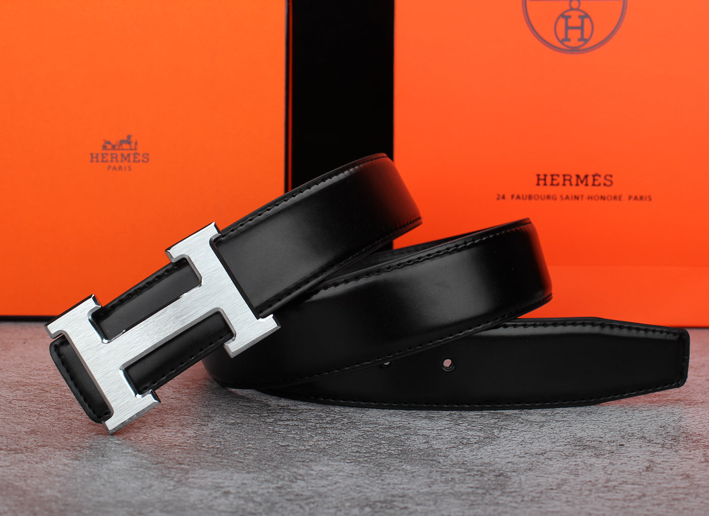 2 Colors Classic Buckle Leather Belt mysite