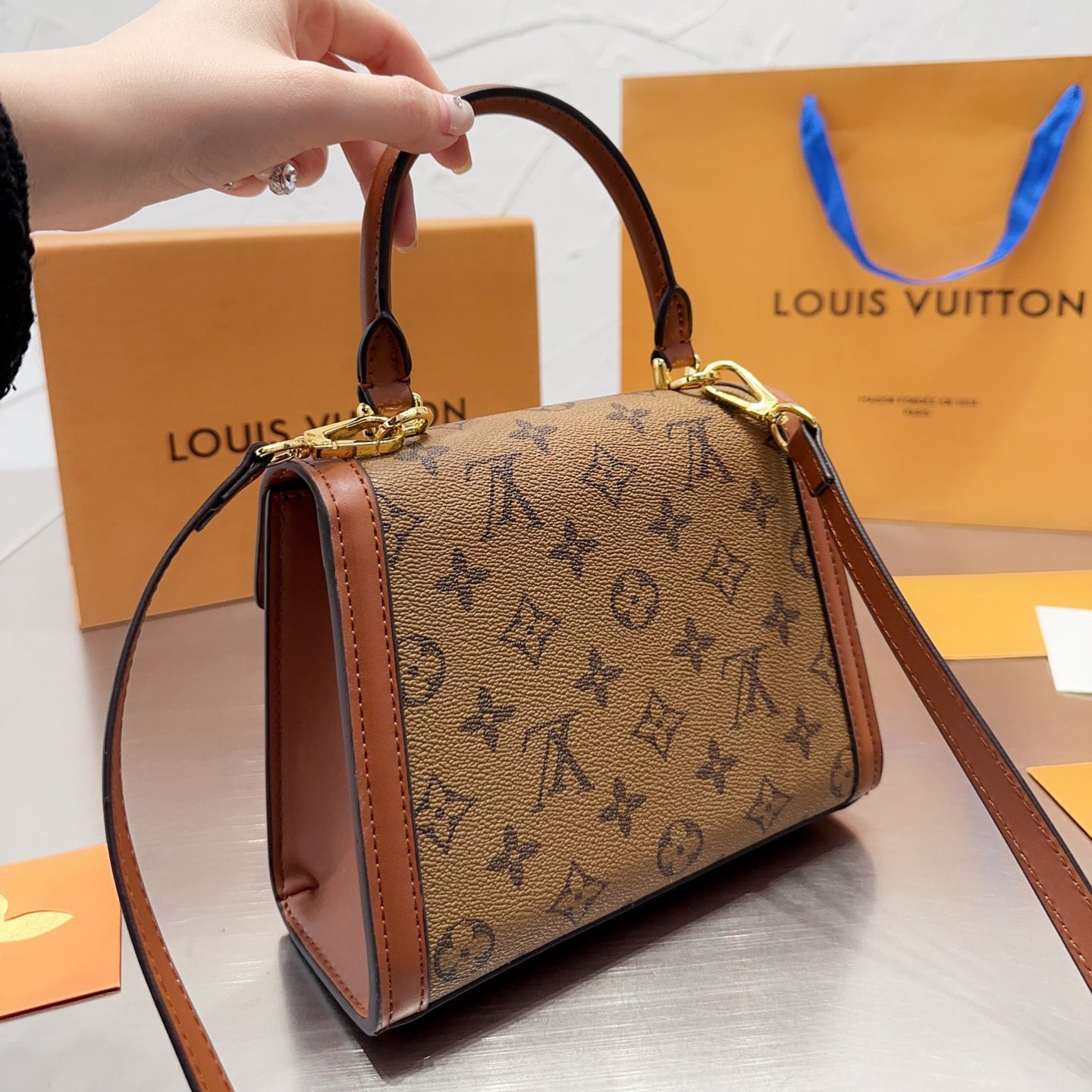 Classic Leather Handbag Messenger Bag mysite