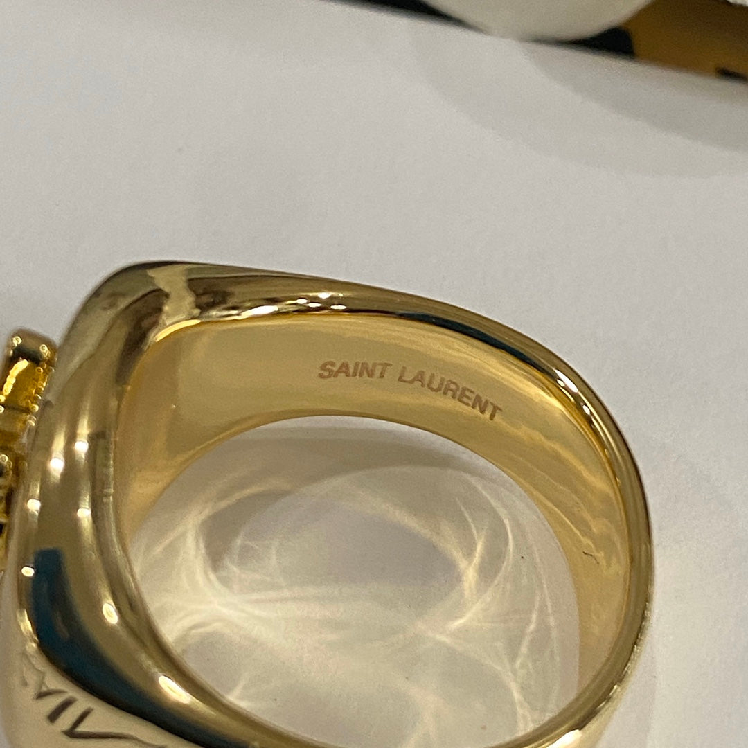Elegant Letter Logo Closure Ring mysite