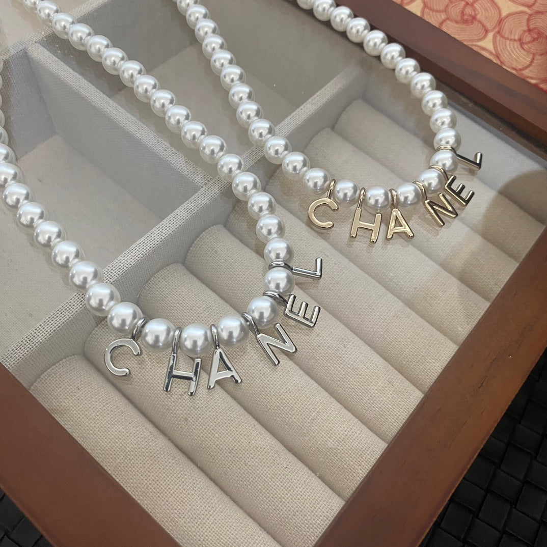 Fashionable Pearl Letter Pendant Necklace mysite