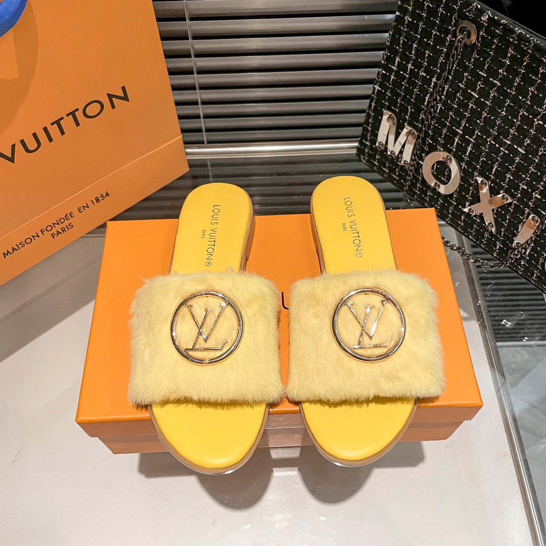 Fur Lock It Sandals mysite