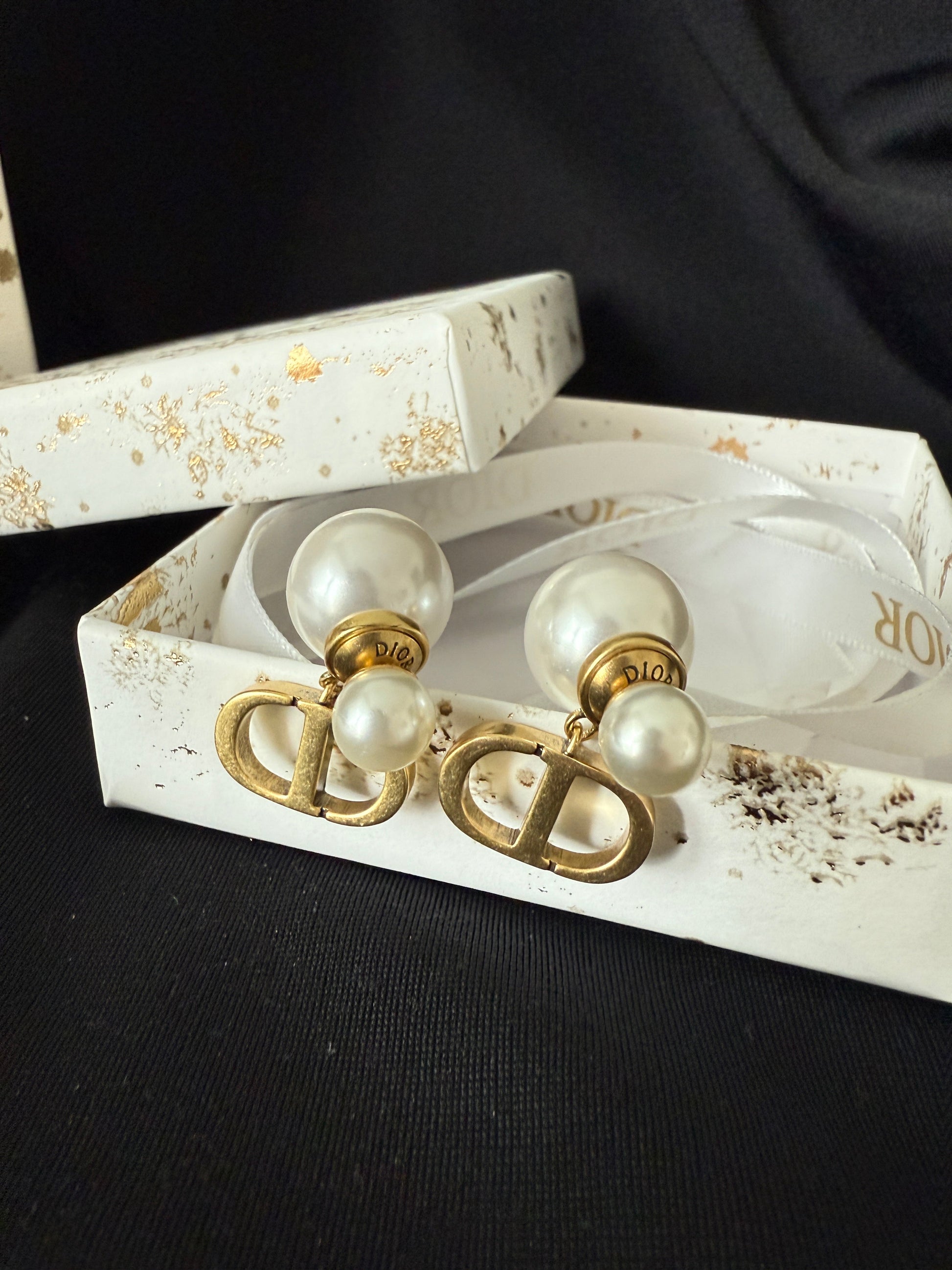 CD logo pearl stud earrings mysite