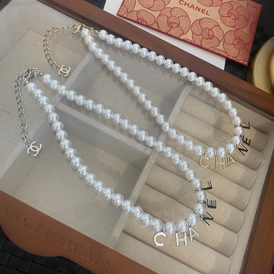 Fashionable Pearl Letter Pendant Necklace mysite