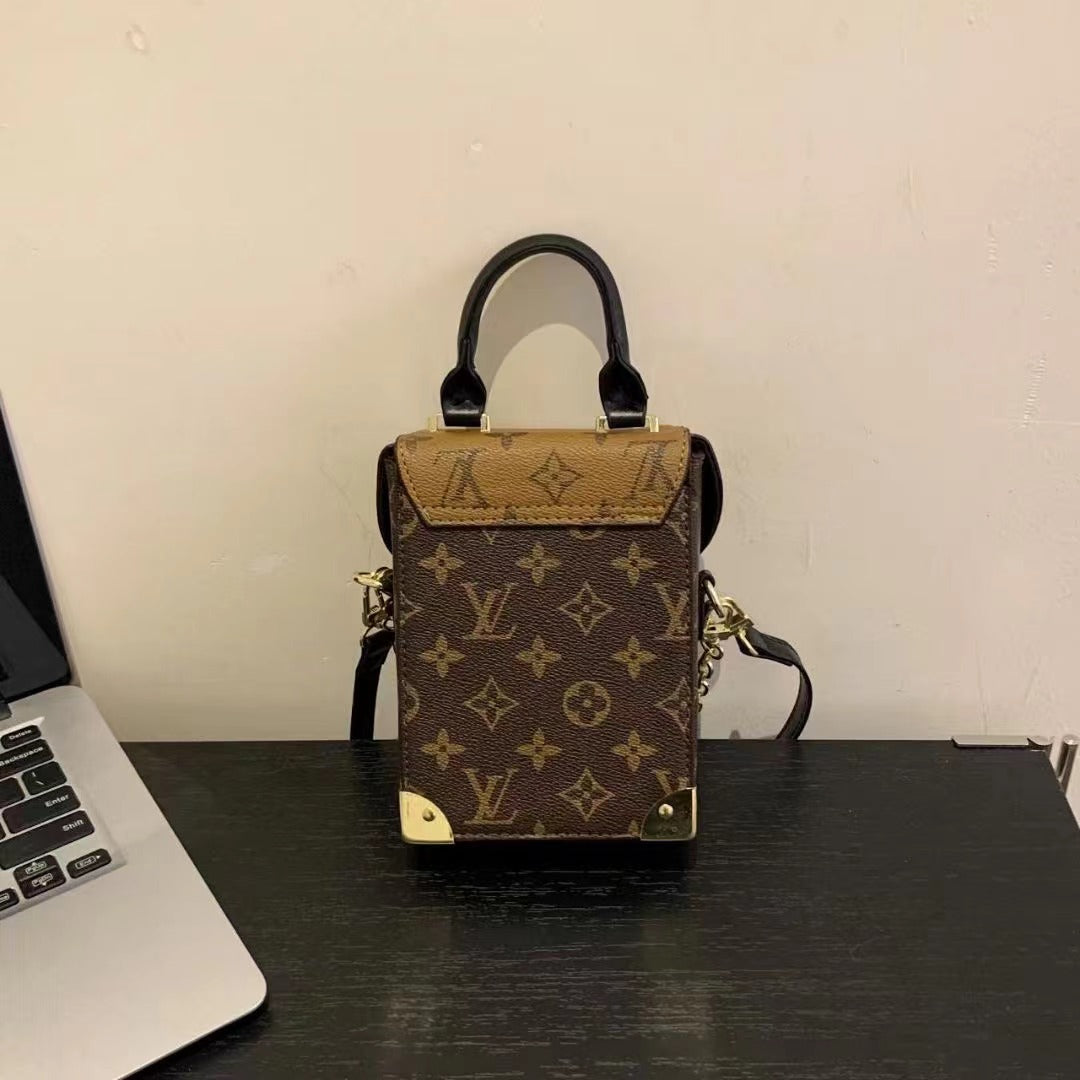 Stylish Metallic Portables Bag mysite