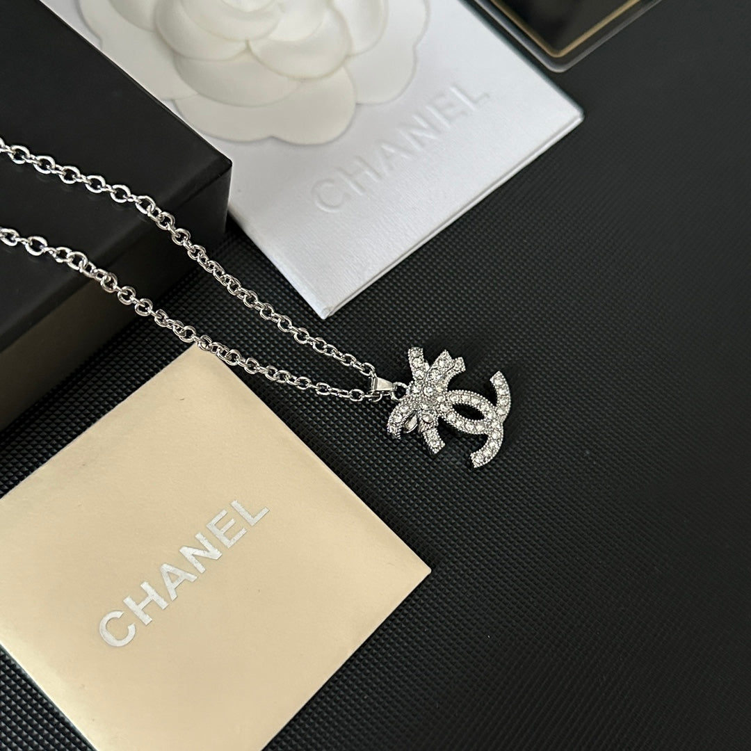 Diamond Bow Logo Pendant Necklace mysite