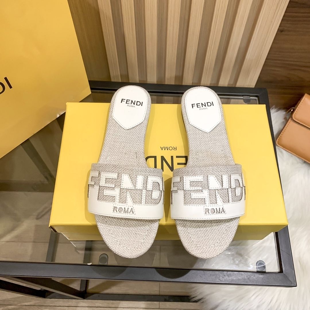 Monogrammed Classic Flat Slippers mysite