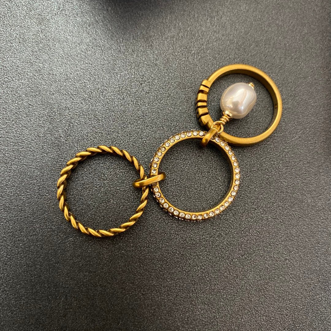 Vintage 3 Circle Ring mysite