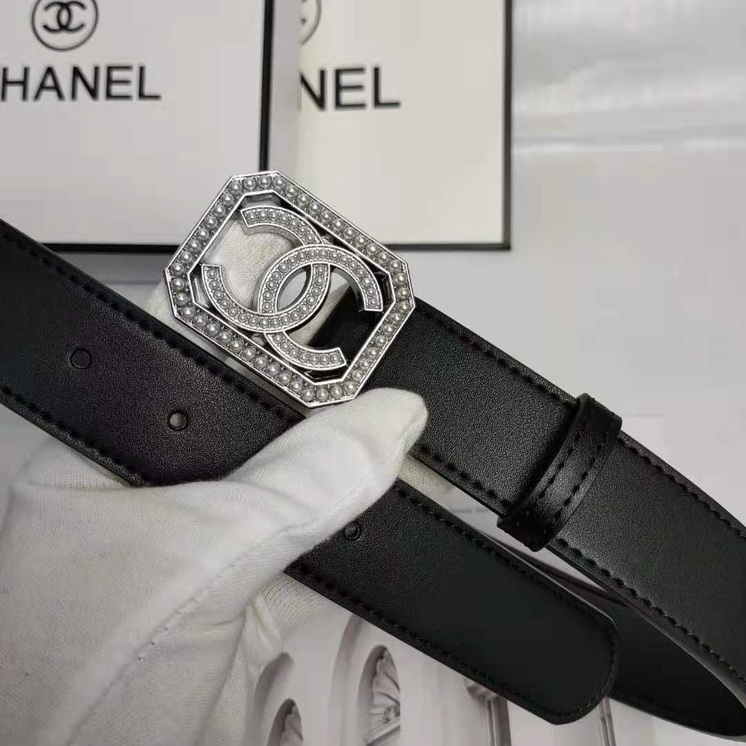 2 Colors Fashion pearl square buckle leather belt mysite