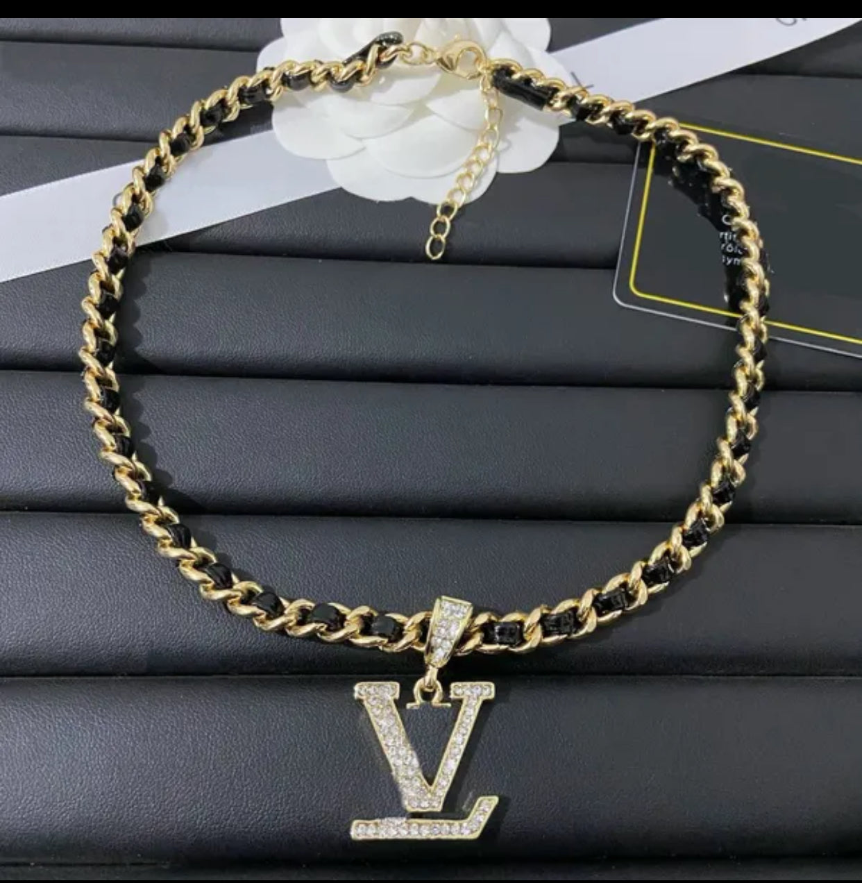Designer Letter L-V Necklace mysite