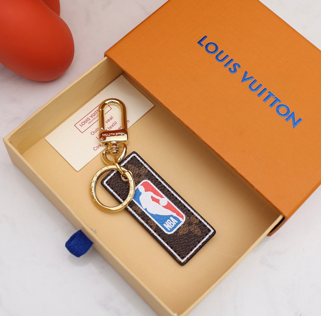 Fashion love keychain mysite