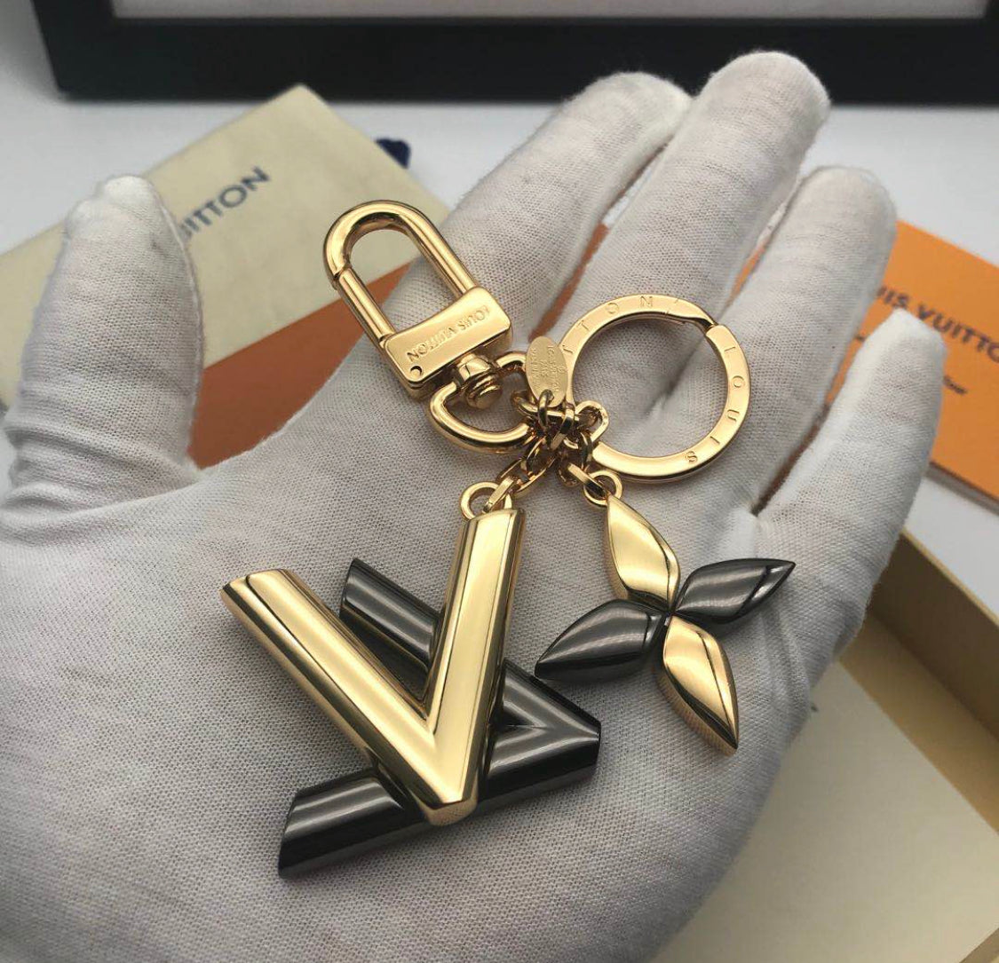 Luxury keychain mysite