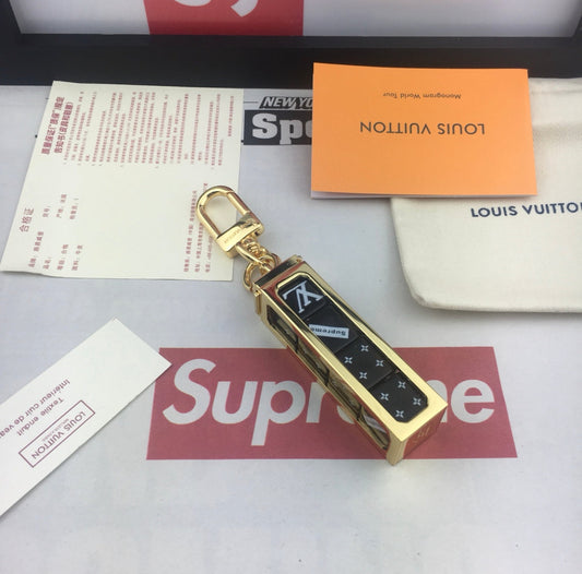 Luxury dice keychain mysite