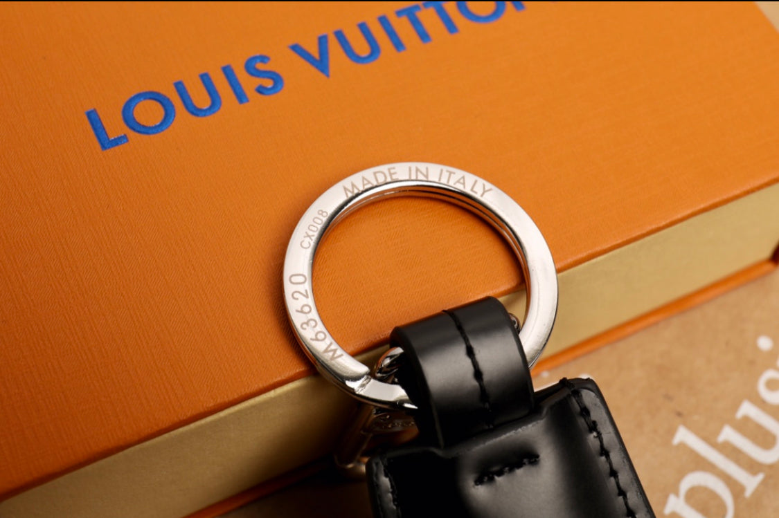 Luxury keychain mysite