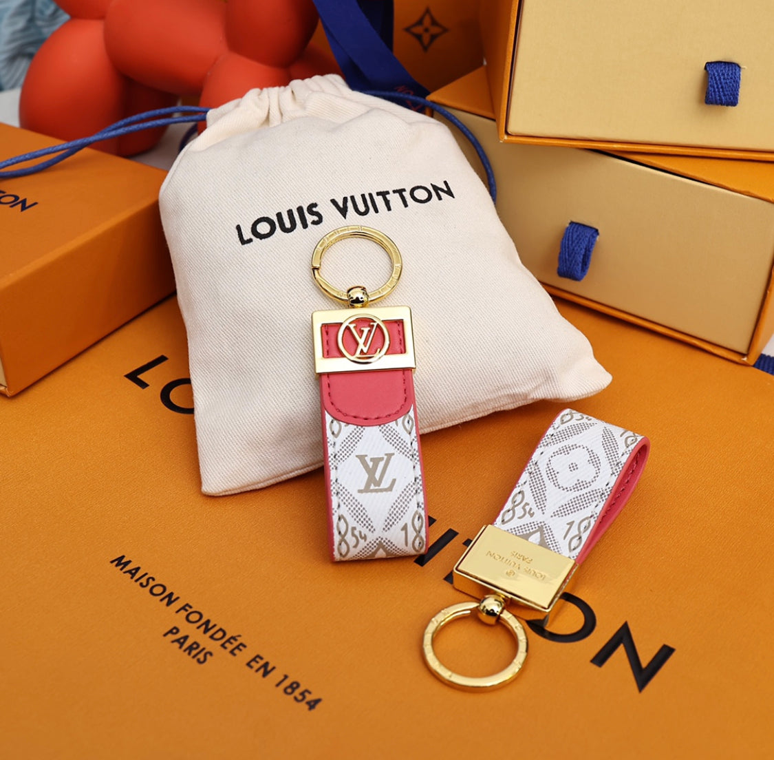 Fashion keychain mysite