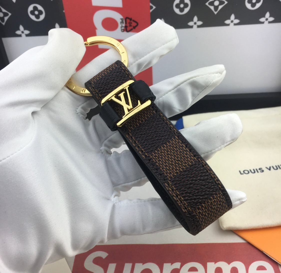 Luxury keychain mysite