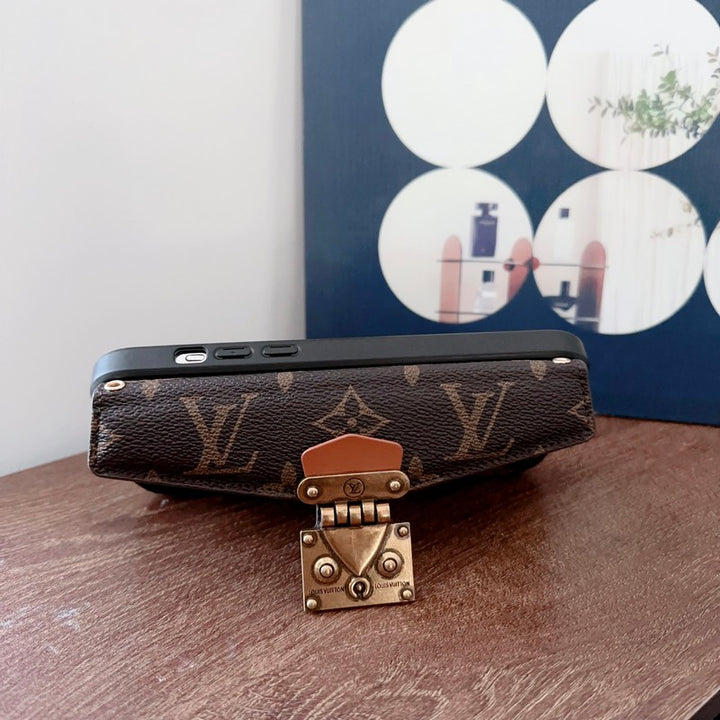 LUXURY LOCK CARD BAG CROSSBODY CHAIN IPHONE CASEs mysite