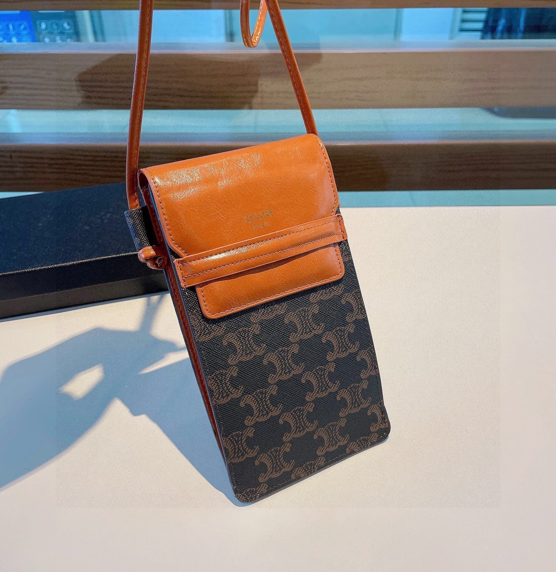 Beautiful Smart Card Phone Bag mysite