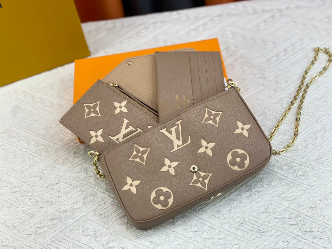 Colorful Elegant Envelope Bag mysite