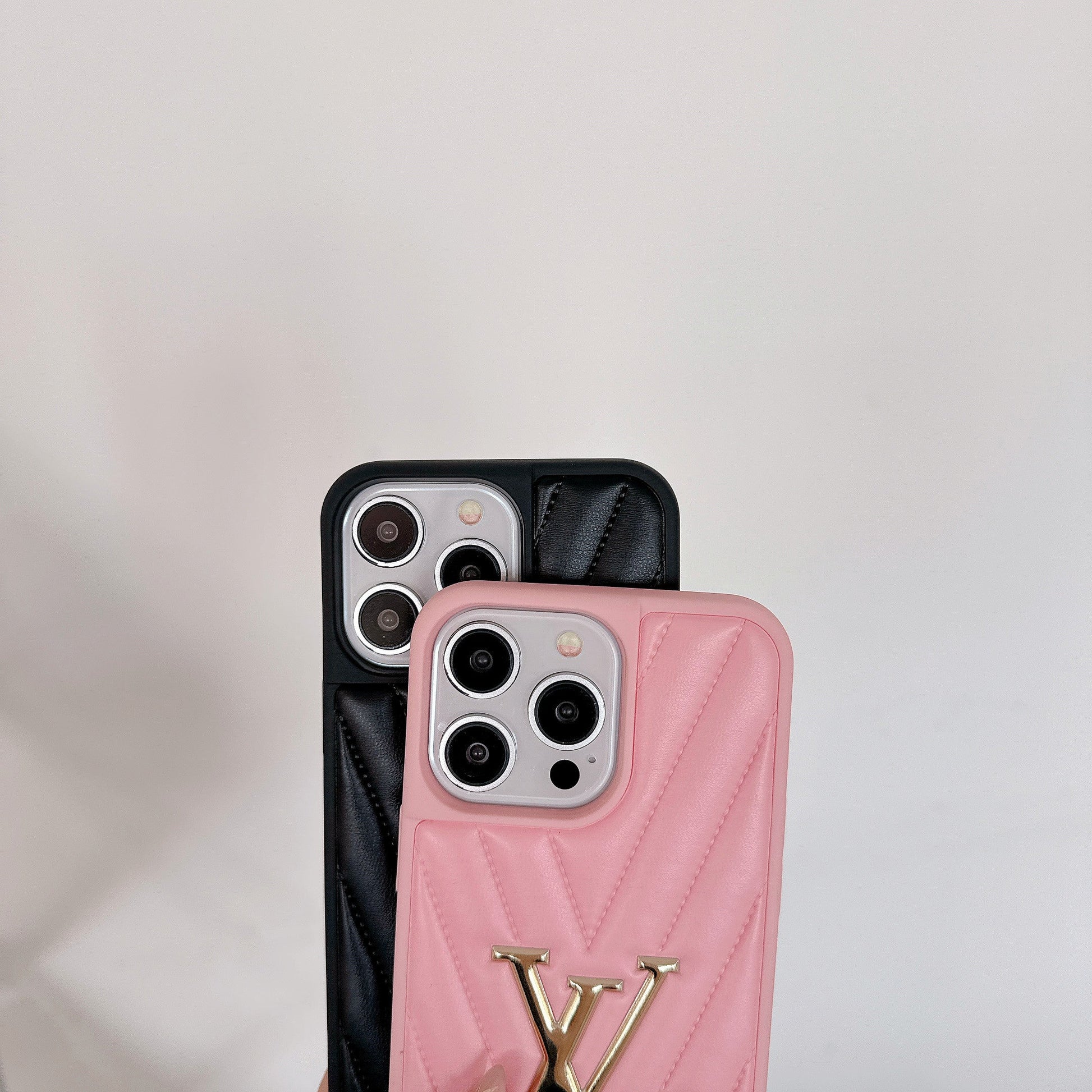 Lou Leather iPhone Case mysite