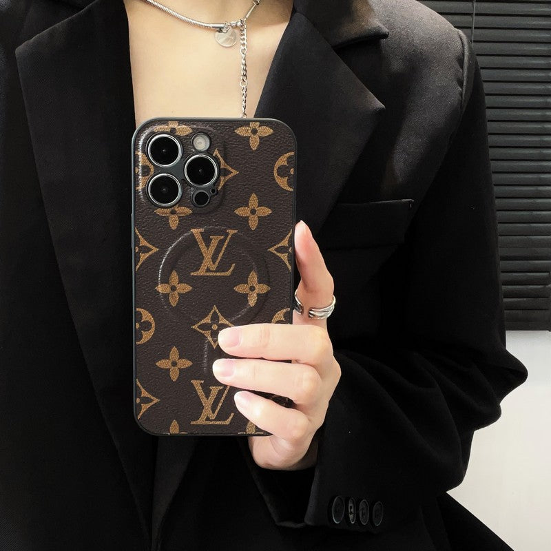 Lou MagSafe Classic iPhone Case mysite