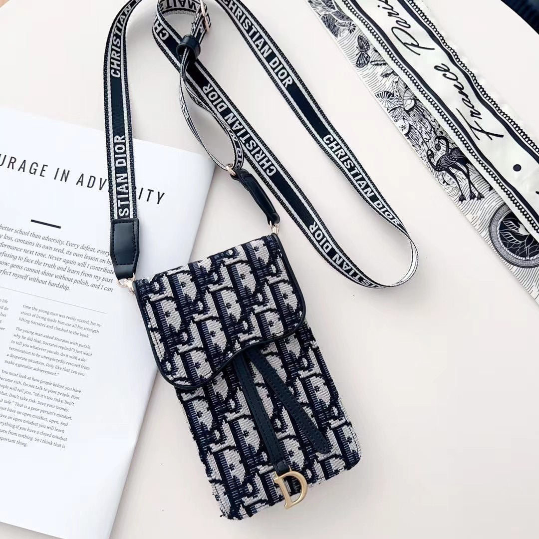 Trendy Printed Phone Bag mysite