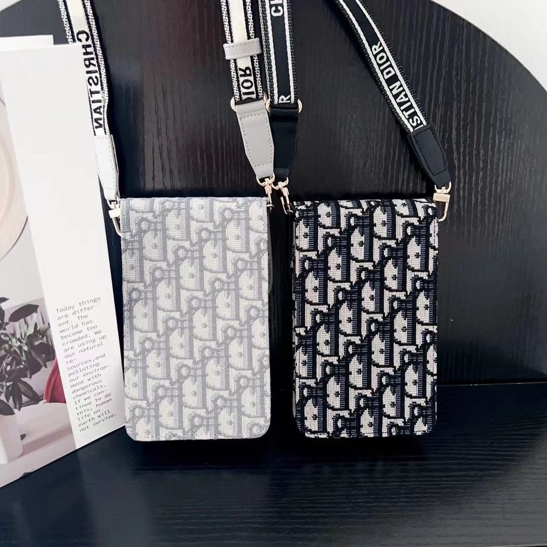 Trendy Printed Phone Bag mysite